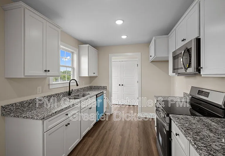 1014 Northside Dr — Photo 11