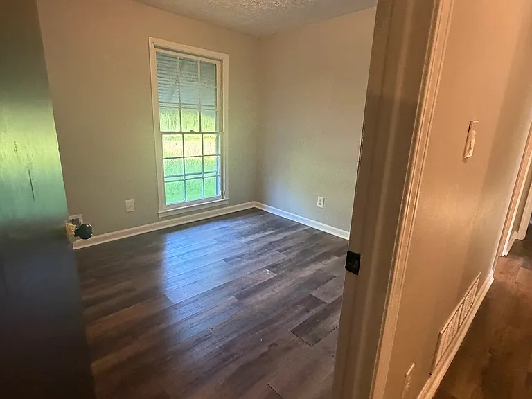 6034 Fieldcrest Dr — Photo 6