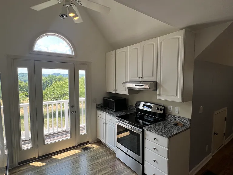 4506 Peytonsville Rd — Photo 6