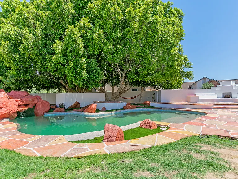 1820 E Jasmine Cir — Photo 29