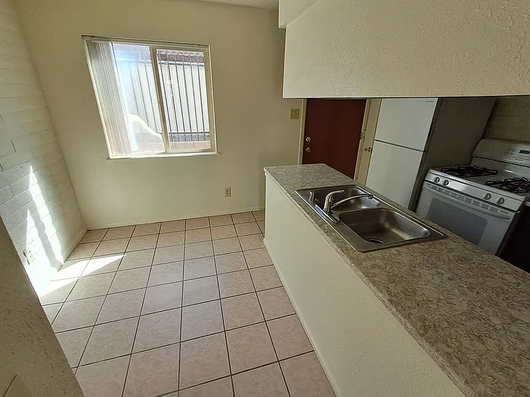 Welcome to our La Fontana Community! — Photo 15