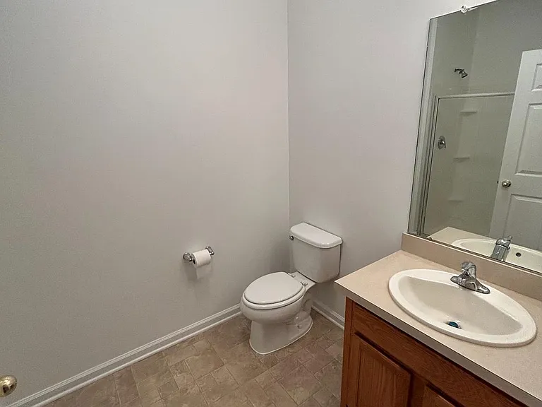 1050 Lamberton St — Photo 10