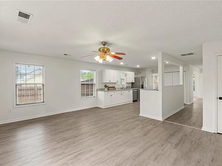 3003 Brass Dr — Photo 12