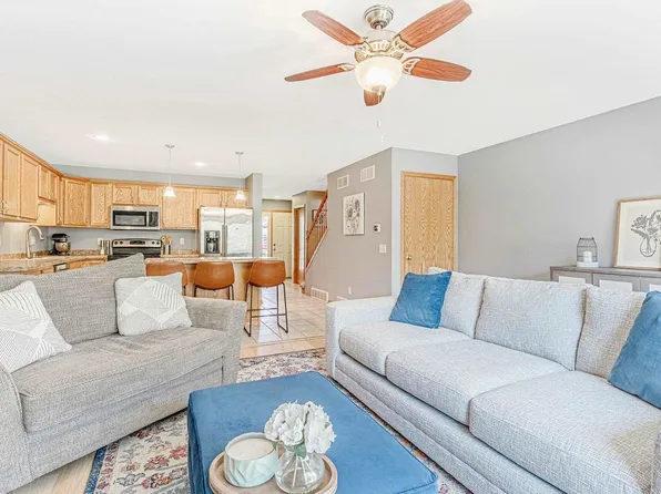 5836 HOLSCHER Road, Mcfarland, WI 53558