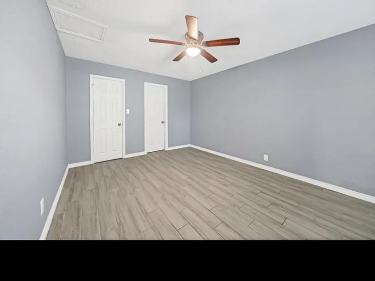 5702 Westover St — Photo 2