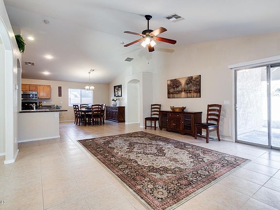 3rd image of 45680 W Rainbow Dr