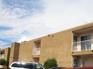 Large Bedrooms and Balconies!, Albuquerque, NM 87108