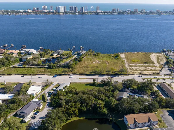 2690 S Ridgewood Ave, South Daytona, FL 32119