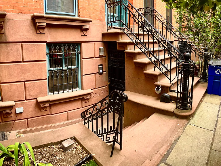 407 Pacific St #1 — Photo 31