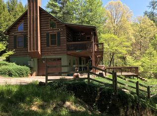 29 Cardinal Dr, Franklin, NC 28734