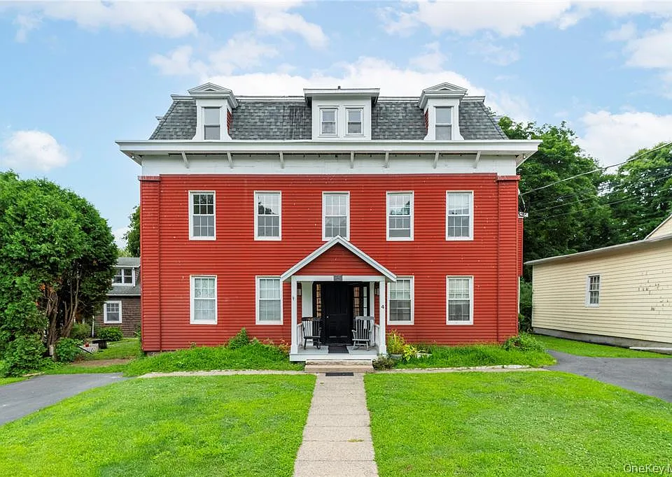 4 Main St #5
