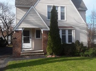 3564 Ingleside Rd #D, Beachwood, OH 44122