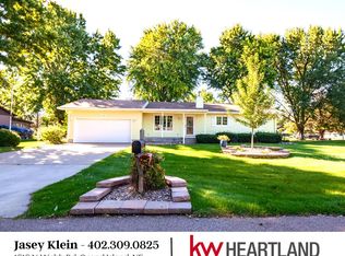 4249 Texas Ave, Grand Island, NE 68803