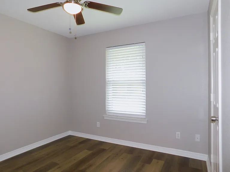 2529 John Dr — Photo 18