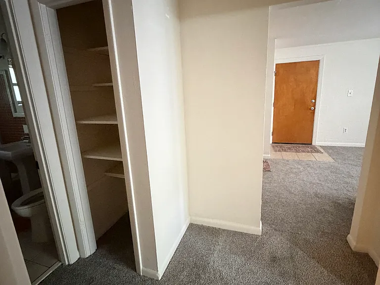 2901 NW 14th St #11 — Photo 17