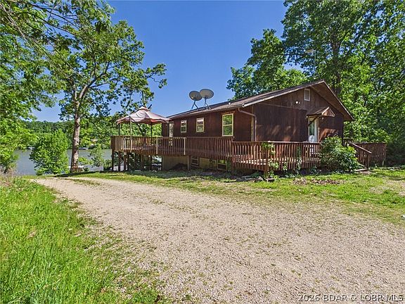 3rd image of 219 Silent Springs Rd