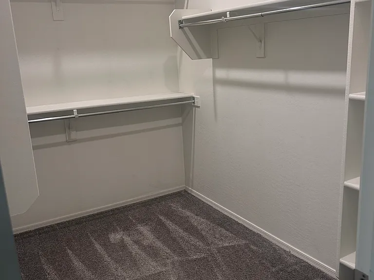 15422 W Windward Ave — Photo 57