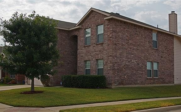 2nd image of 1600 Grassy View Dr
