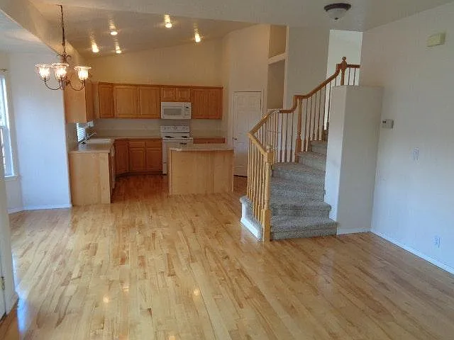 13256 W Passage Ct — Photo 5