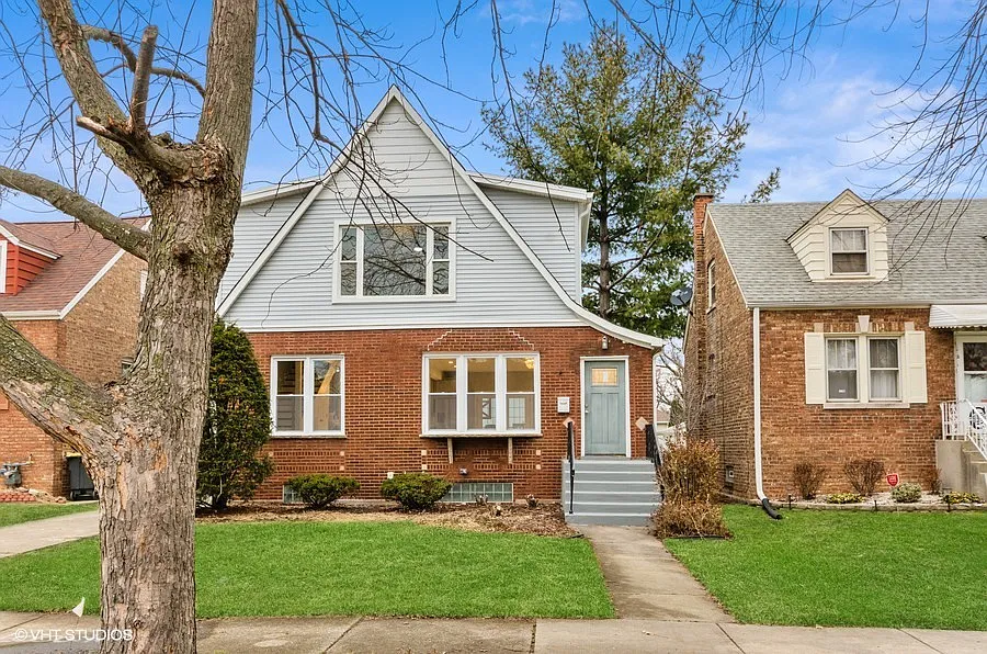 3640 Madison St photo 1