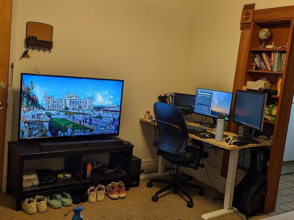 2nd image of 311 Thompson St APT 3