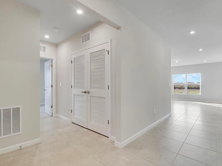 15404 SW American St — Photo 21