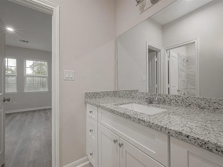2528 S Texas Ave #A — Photo 36