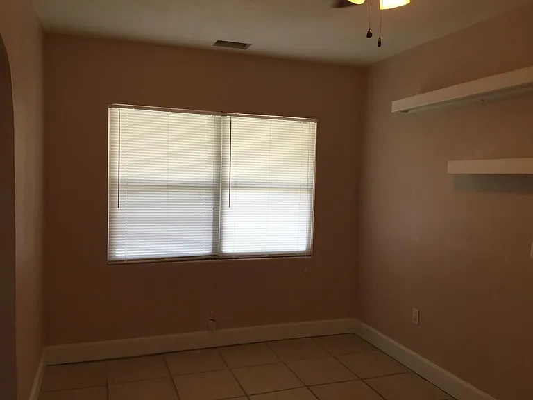 1321 Overlea St — Photo 34