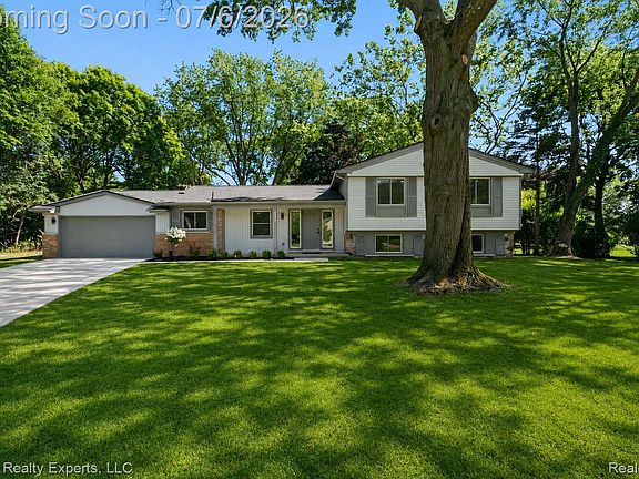 2nd image of 4089 Aberdeen Ct