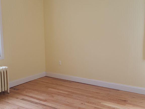 5th image of 223-02 114th Avenue