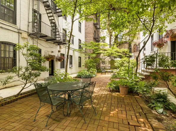 20 Pierrepont Street 3A image 8 of 9