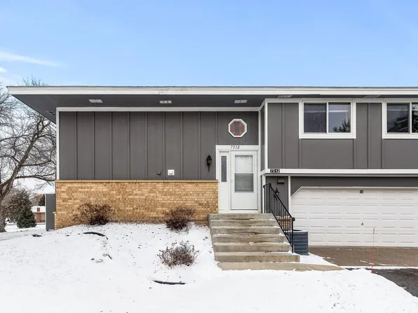 7512 Zinnia Way, Maple Grove, MN 55311