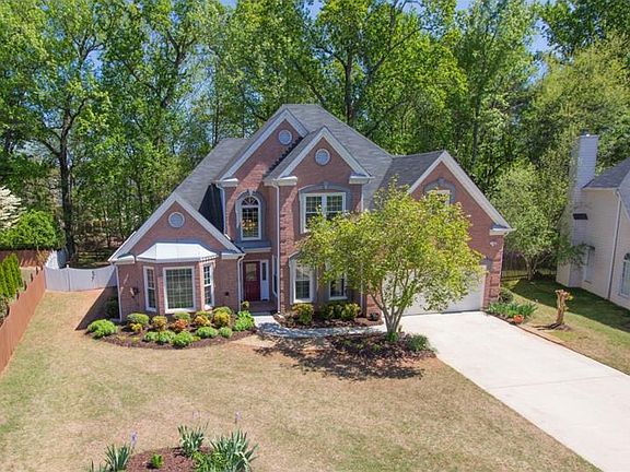 2nd image of 615 Bluff Oak Ct