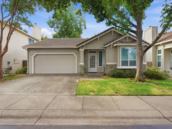 374 Coventry Cir, Folsom, CA 95630