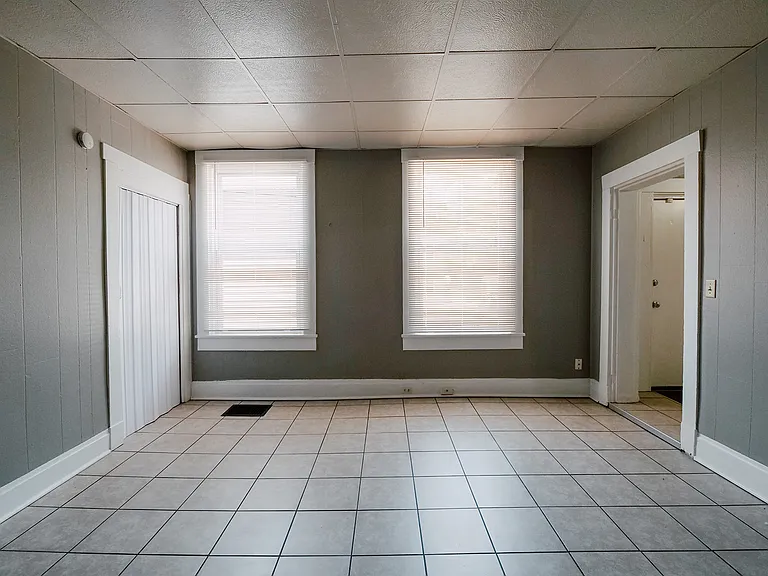 9230 Reading Rd #8 — Photo 8