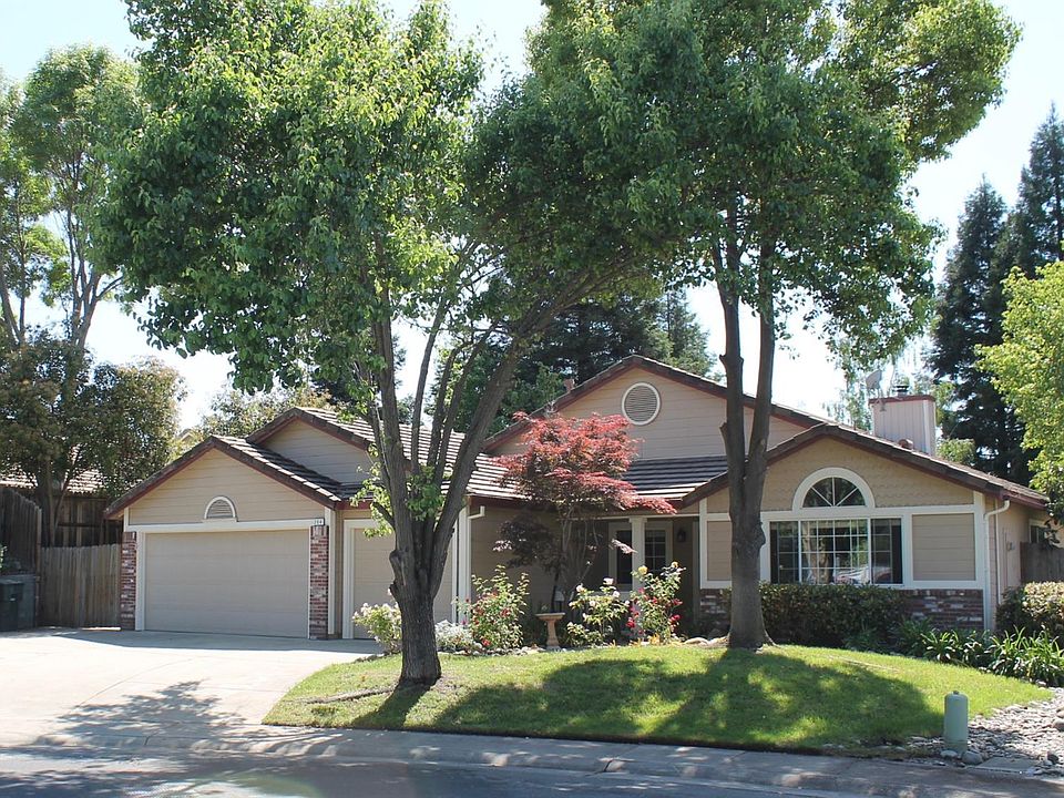 1st image of 204 La Cuesta Ct