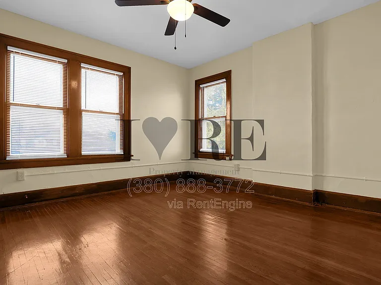 1257 E Livingston Ave — Photo 16