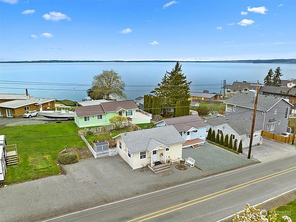 2nd image of 79 N Sunset Drive