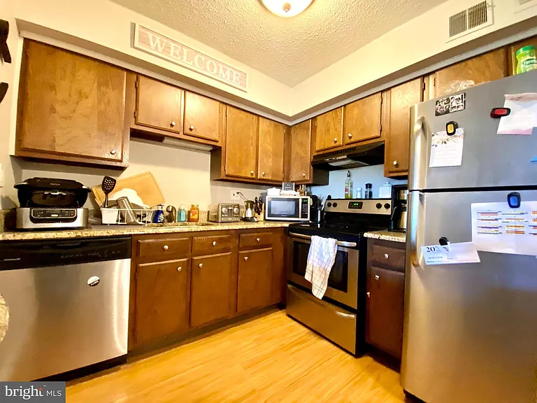5200 Hilltop Dr — Photo 13