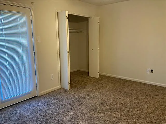 2755 Albany St #D — Photo 11