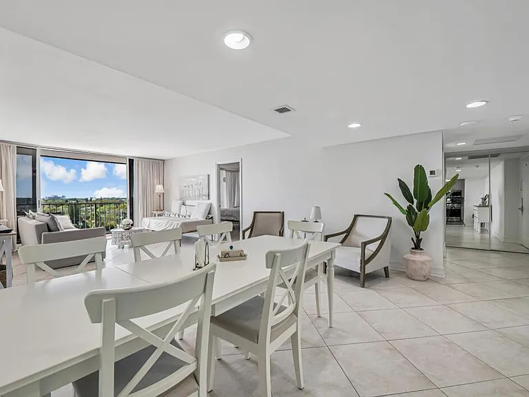 5600 N Flagler Dr #804 — Photo 4