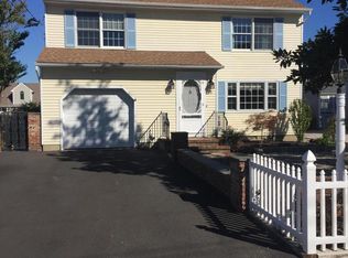 18 Queen Ann Rd, Brick, NJ 08723