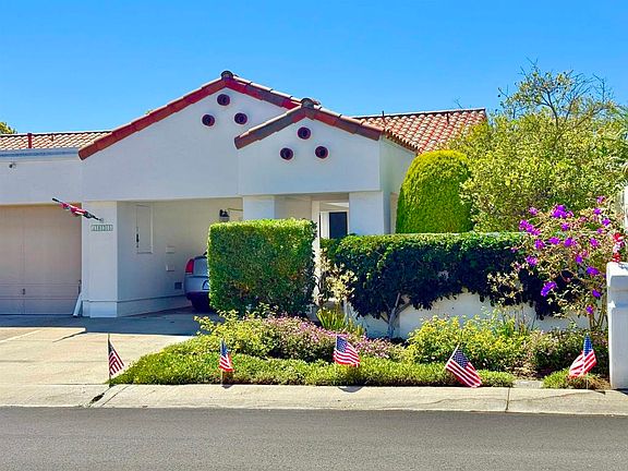 3rd image of 4835 Galicia Way