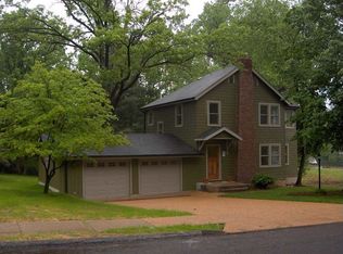 341 Tuxedo Blvd, Saint Louis, MO 63119