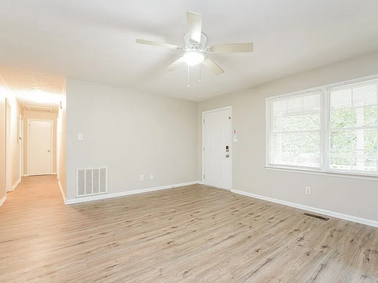 2511 Nugget Dr SW — Photo 5