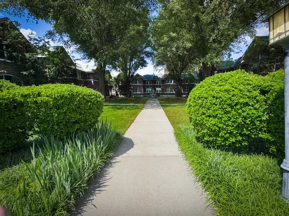 The Brinkley, 1572 Overton Park Ave #10, Memphis, TN 38112