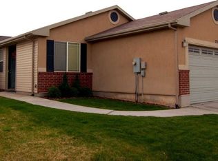 733 N Fox Hollow Dr, North Salt Lake, UT 84054