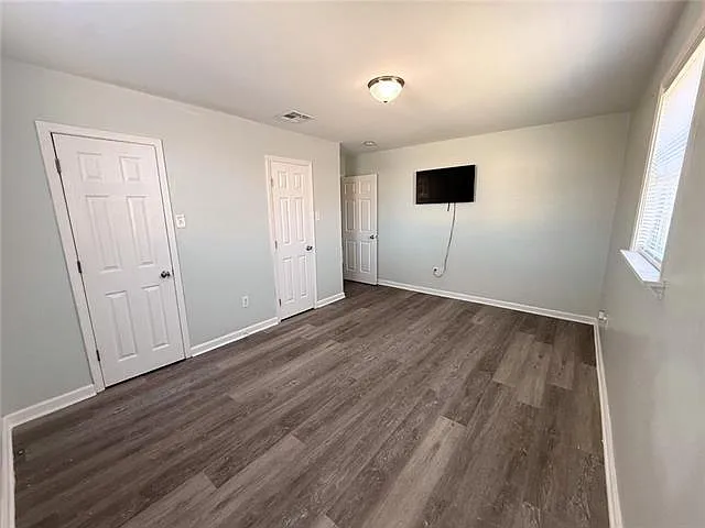 4722 Shalimar Dr — Photo 5