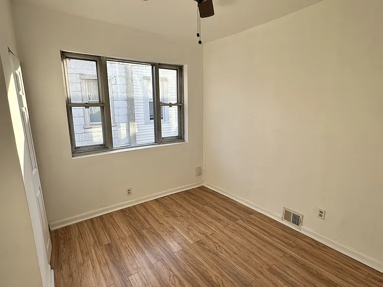 2026 Mercy St — Photo 15