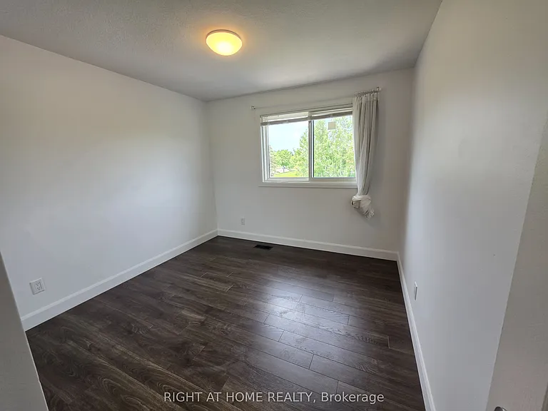 127 Dewitt Rd — Photo 17